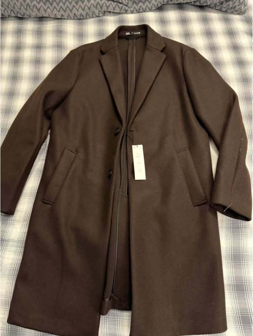 Zara 4 Way Coat Brand New
Mens Size Large $60